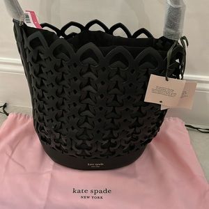 Kate Spade black unique bag for all occasions.